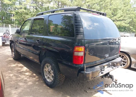 2003 Chevrolet Tahoe Z71 z USA, uszkodzony, nr VIN 1GNEK13T23R213938